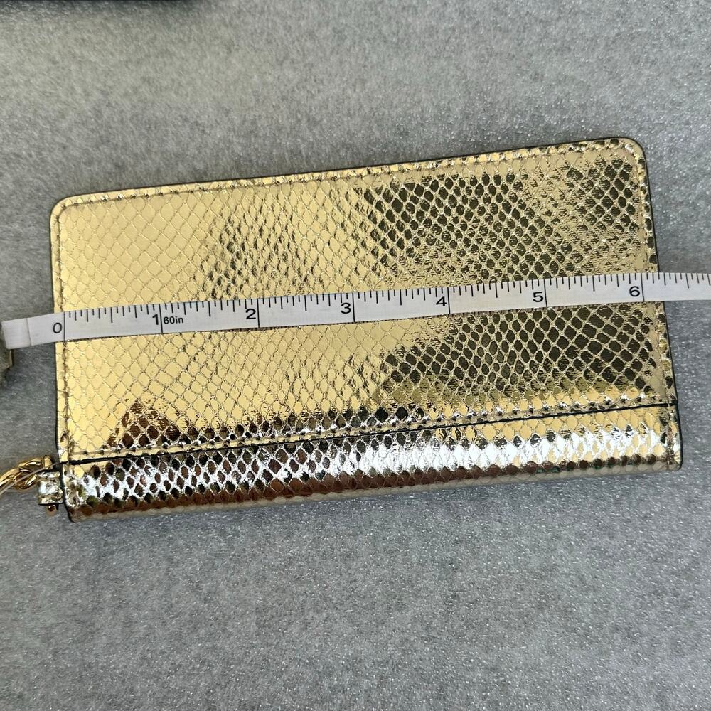 NWT Michael Kors Maisie Gold Metallic Snake Embossed Camera Crossbody Bag+Wallet - Picture 6 of 9